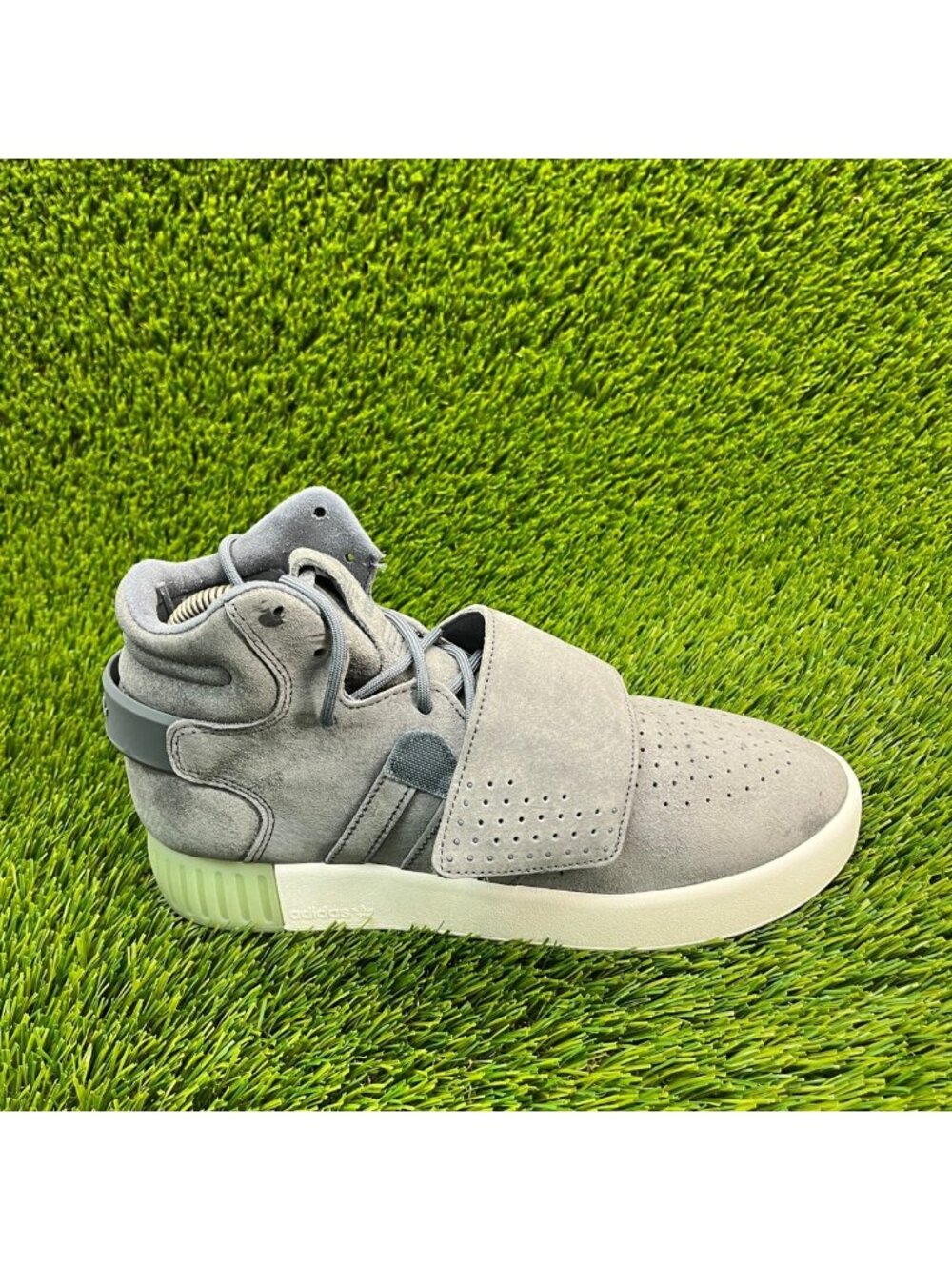 Adidas Tubular Invader Strap Womens Size‎ 6 Gray White Athletic Shoes Sneakers